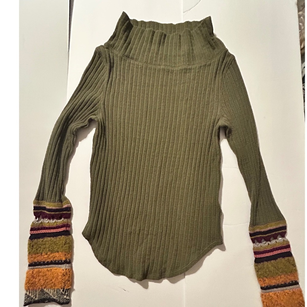 Free People Olive Green Ribbed Mock Neck Top Mixed Knit Crochet Cuffs Medium